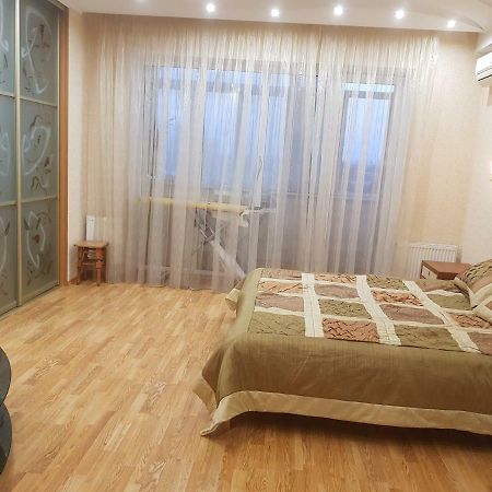 Апартаменты На Люстдорфской Odessa Exteriör bild