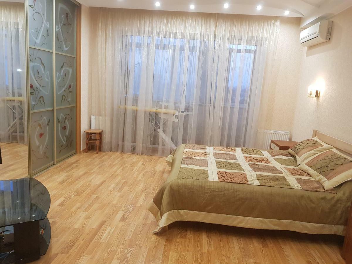Апартаменты На Люстдорфской Odessa Exteriör bild