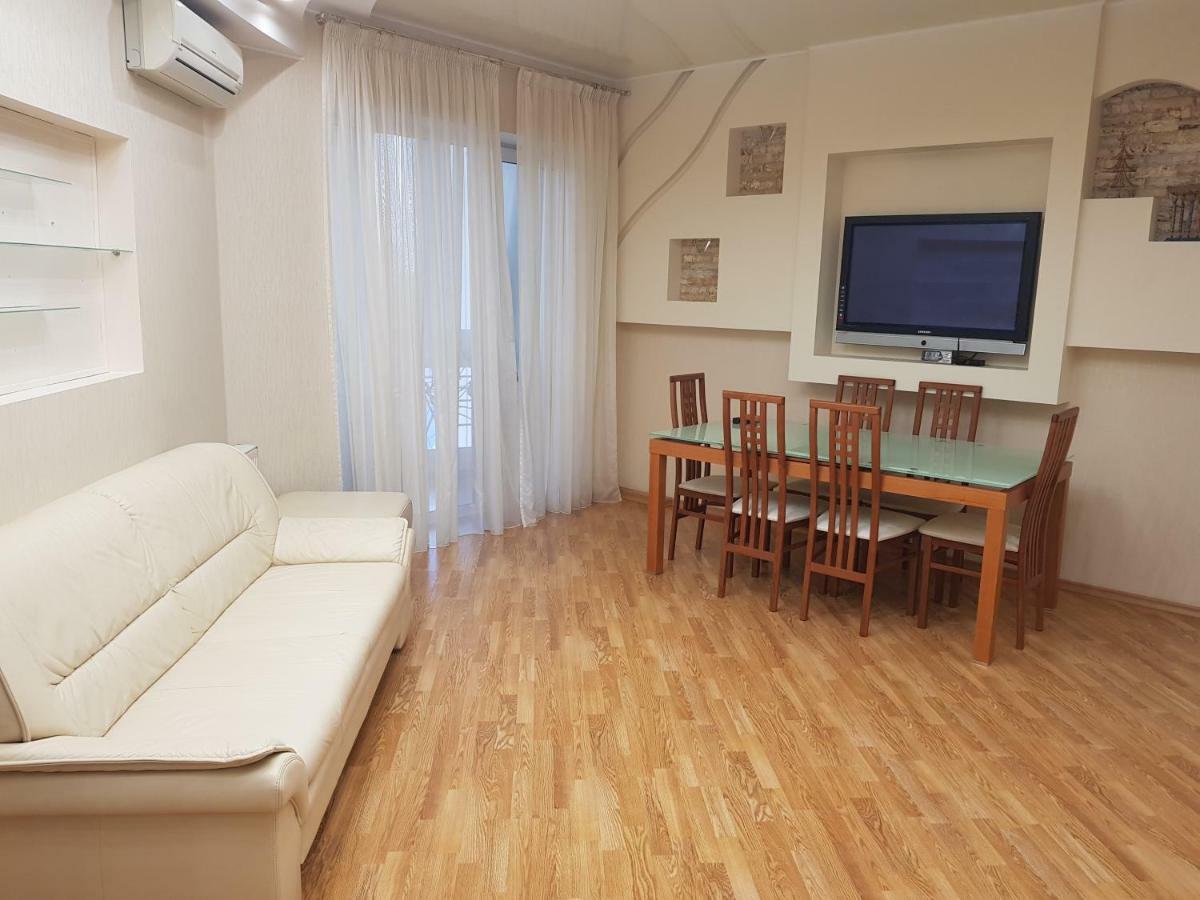 Апартаменты На Люстдорфской Odessa Exteriör bild