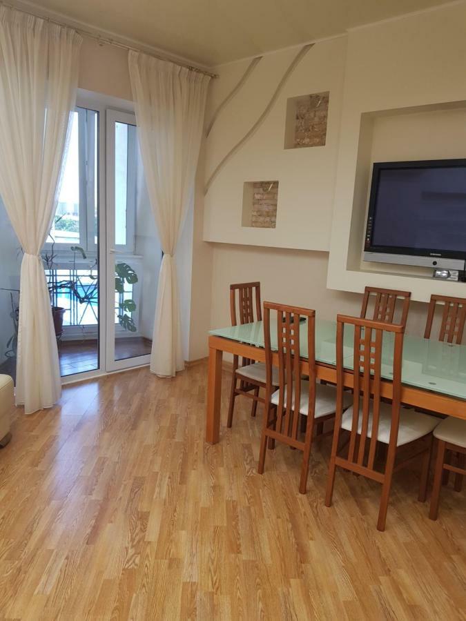 Апартаменты На Люстдорфской Odessa Exteriör bild